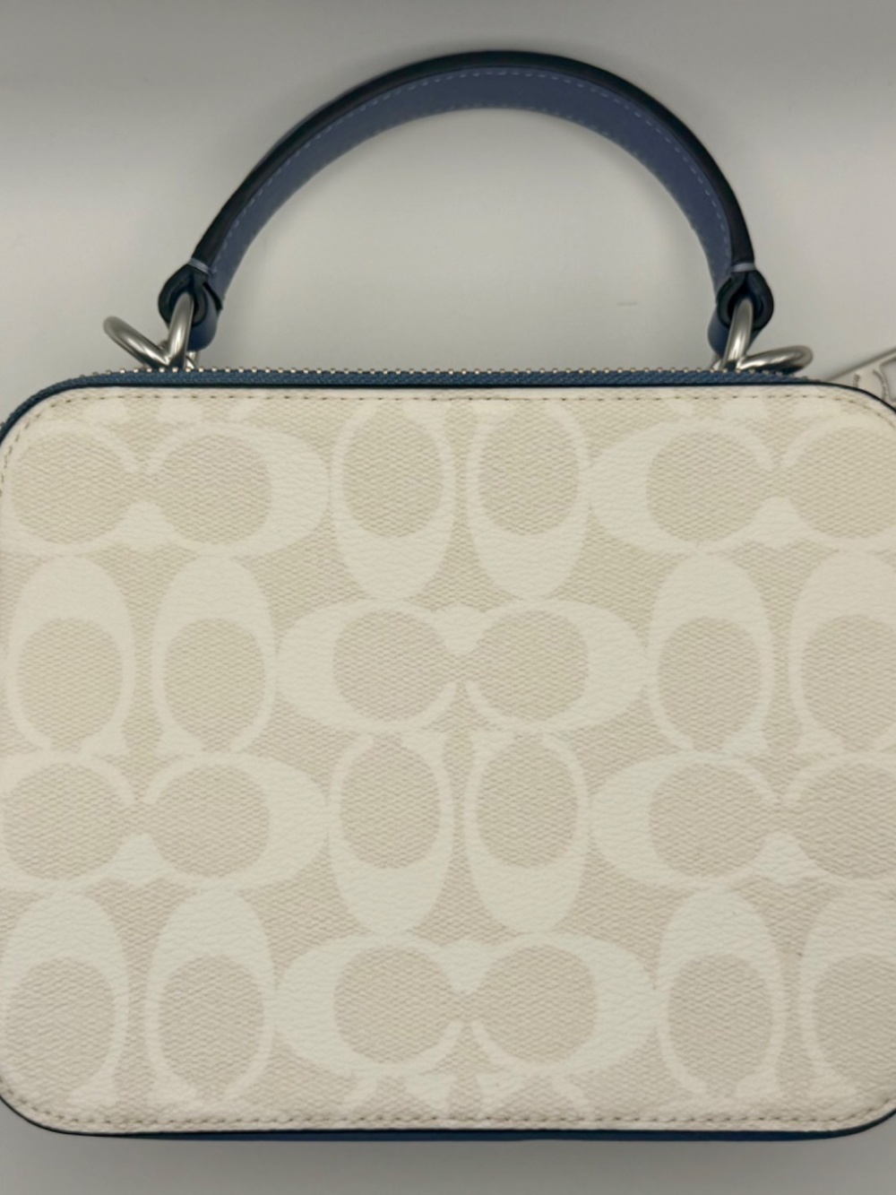 Disney X Coach Box Crossbody In Signature Canvas With Cinderella - Picture 2 of 7